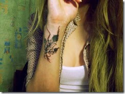 Krasivye-tatuirovki-na-zapiast`e_Beautiful-tattoo-on-the-wrist (6)