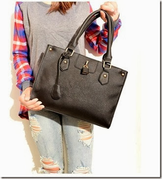 0244 Black  (Harga 201 Ribu)-Material PU Leather Bottom Width 30 Cm Height 23 Cm Thickness 12 Cm Adjustable Long Strap Weight 1.04