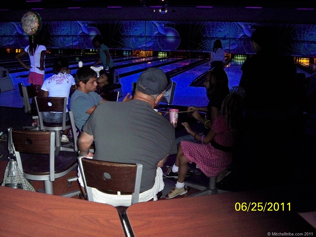 [Taylor%2527s%25207th%2520Birthday%2520party%2520June%25202011%2520%25283%2529%255B13%255D.jpg]