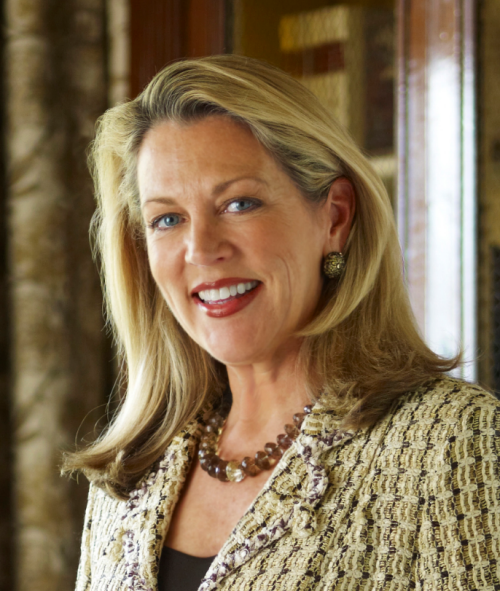 [suzanne-tucker-interview-photo-desig.png]