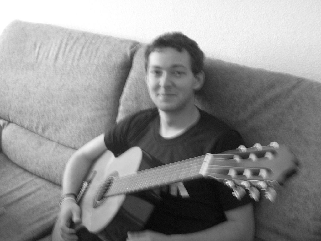 [lorenzo_guitarra%255B18%255D.jpg]