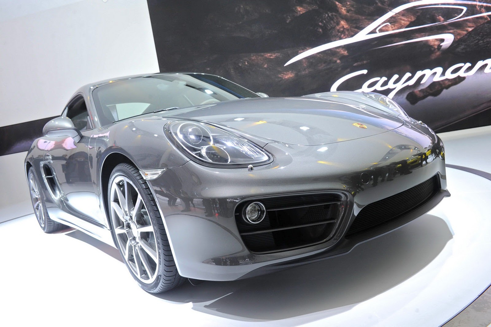 [2013-Porsche-Cayman-38%255B2%255D.jpg]