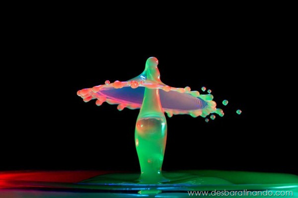 liquid-drop-art-gotas-caindo-foto-velocidade-hora-certa-desbaratinando (238)