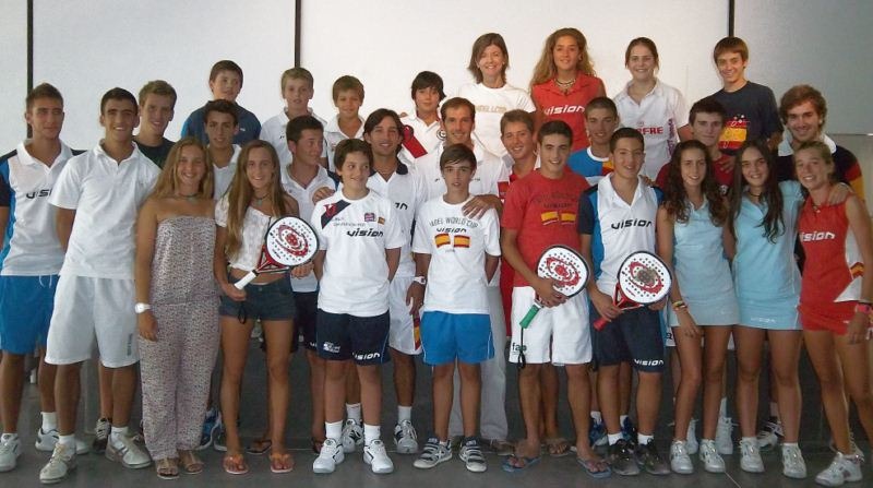 [Reuni%25C3%25B3n%2520Menores%2520Vsn%2520%2526%2520PL%25202011%2520%255B800x600%255D%255B2%255D.jpg]