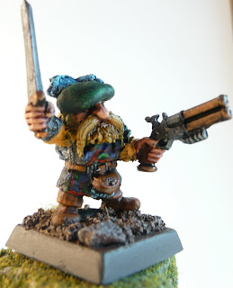 Dwarf Noble side view
