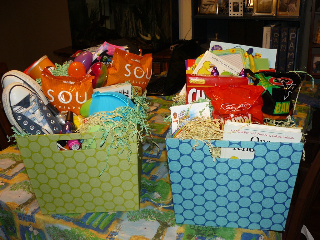 [Easterbaskets-and-rainbow-0063.jpg]