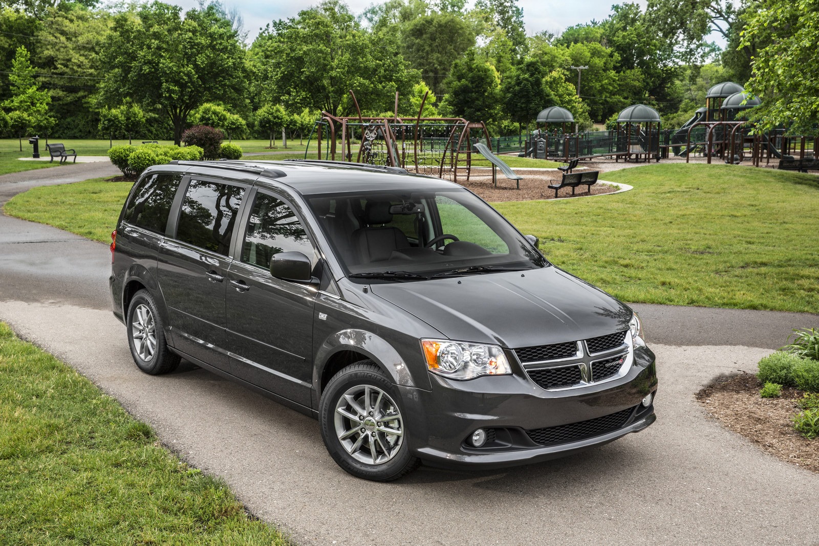 [2014-Dodge-Grand-Caravan-30th-Anniversary-11%255B2%255D.jpg]