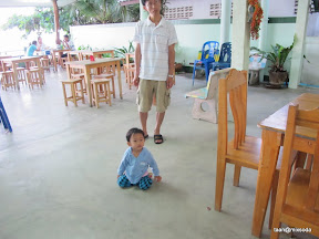 พู่กันเที่ยวหาดบ้านกรูดในวันแม่วันที่ 1
