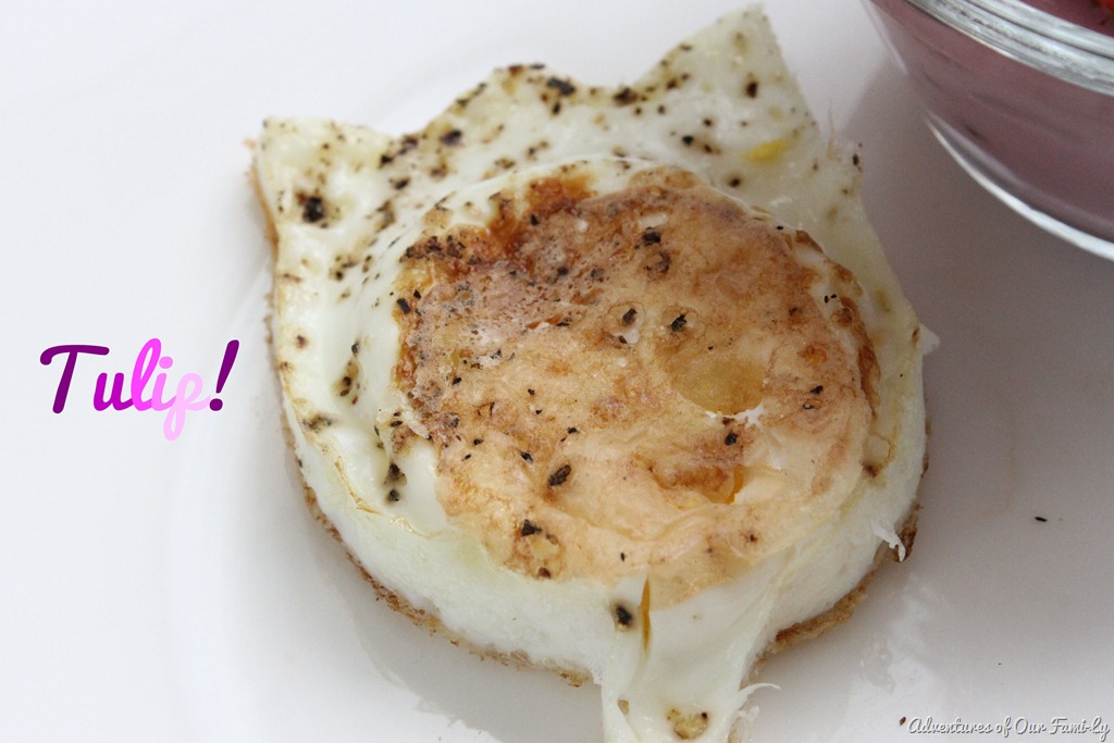 [valentine%2527s%2520date%2520tulip%2520fried%2520egg%255B10%255D.jpg]