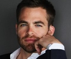 Chris Pine forgatókönyvet írt új vígjátékához