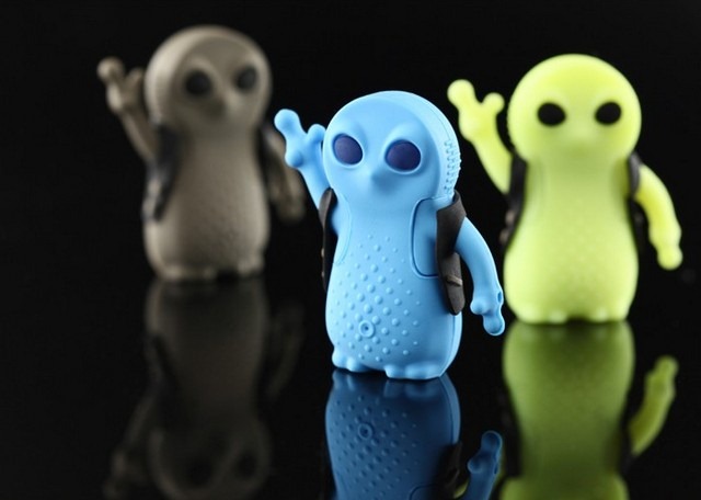 [Alien%2520USB%2520flash%2520drive%25201%255B2%255D.jpg]