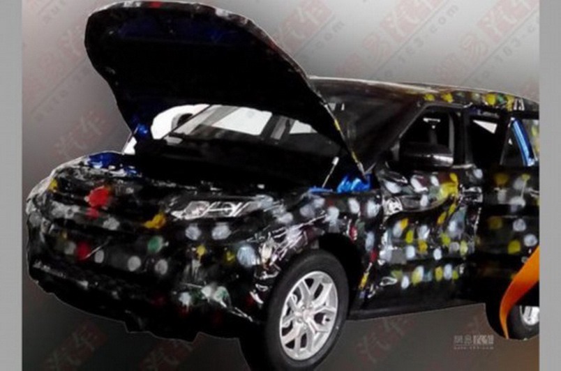 Landwind-E32-Evoque-Clone-5%25255B2%25255D.jpg
