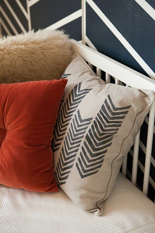 [theanimalprintshop_arrow%2520pillow%255B5%255D.jpg]