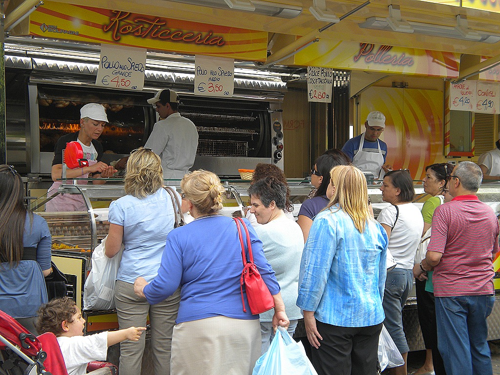 [DSCN0959.jpg&description=Il Mercato–The Market')]
