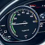 2012 Audi A8 Hybrid 015.jpg