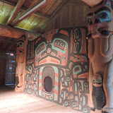 Longhouse, Saxman Totem Village, Ketchikan, Alaska, EUA