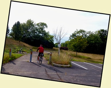 01c - Riding from the campground to the bike trail - through the Trail Parking lot near campground