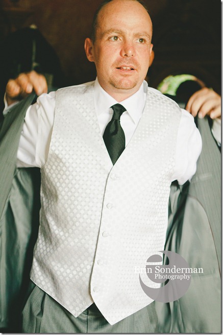 ESP20120811 AmandaChrisWedding_WM-19 ESP20120811 AmandaChrisWedding_WM-19