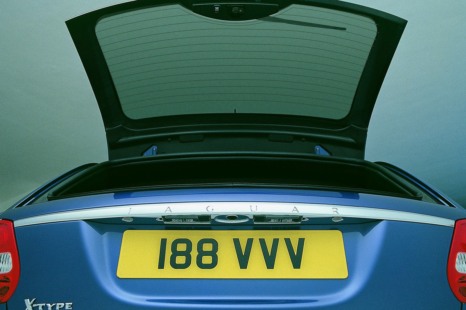 [Jaguar-X-Type-25%255B2%255D.jpg]