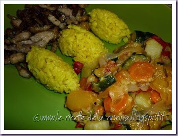 Riso thai alla curcuma con pancetta croccante, salsa di verdure estive e peperoncino caramellato al miele (14)