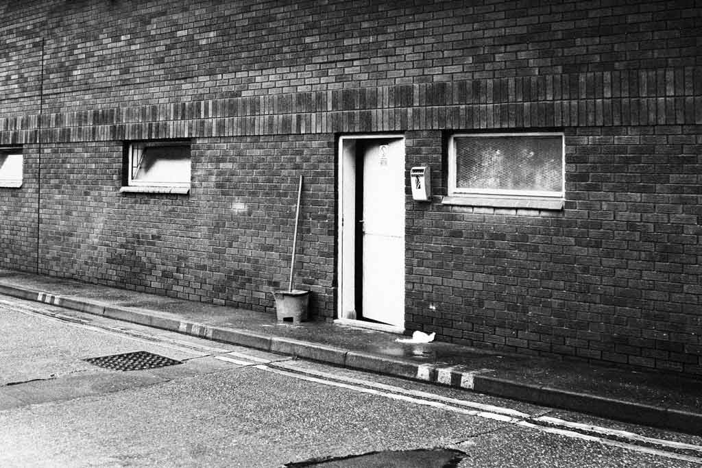 [Behind-the-Bus-Station%255B3%255D.jpg]