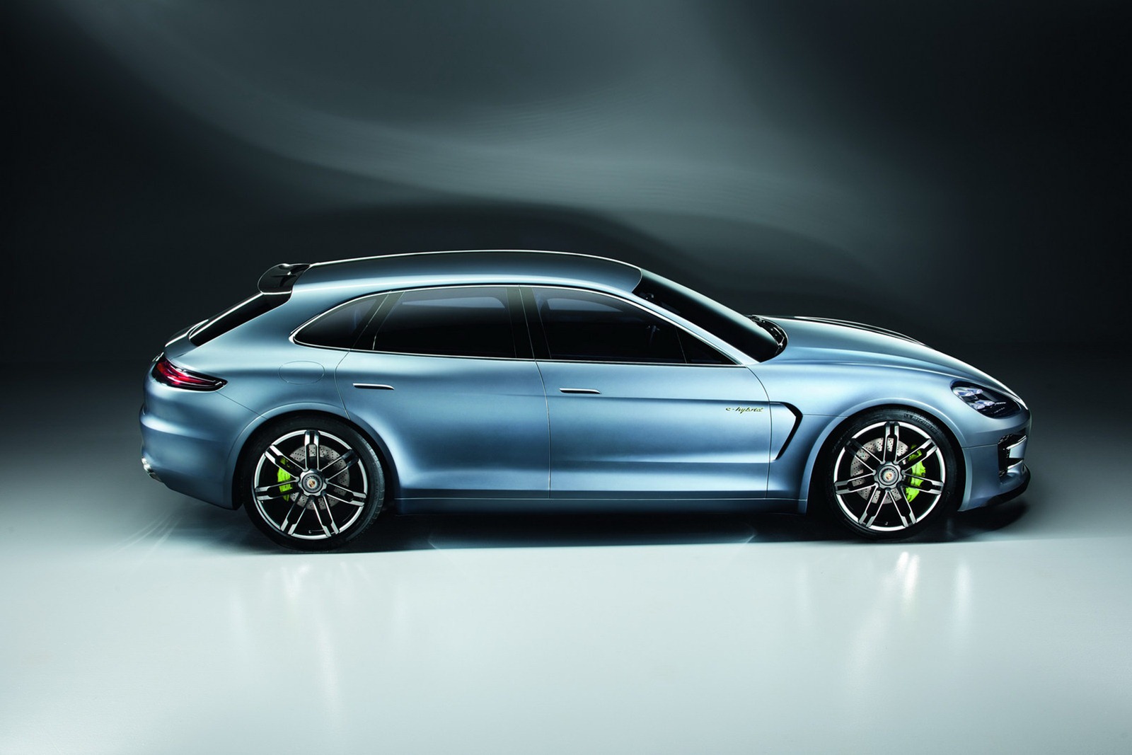 [Porsche-Panamera-Sport-Turismo-11%255B2%255D.jpg]