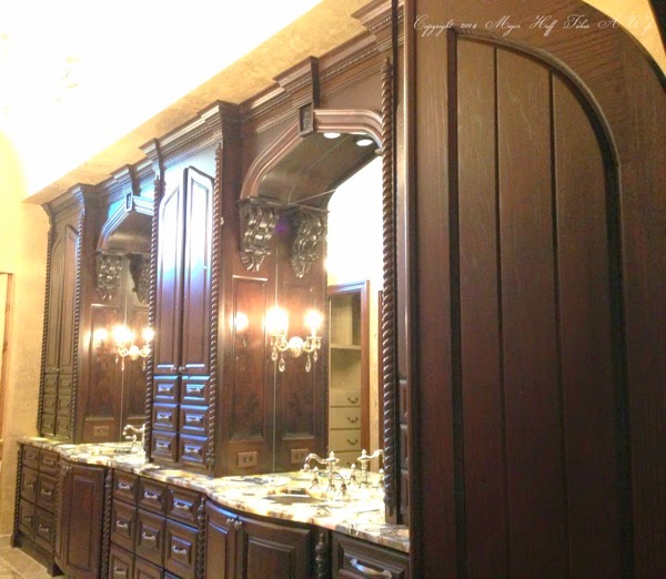 Vanity from side view.jpg Vanity from side view