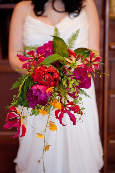 Cascading Bouquet - Ideas in Bloom, Amie Fedora Photgraphy