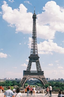 [Eiffel-Tower10.jpg]