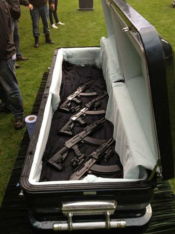Kick-Ass 2 Guns