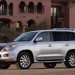2011 Lexus LX 570 001.jpg 2011 Lexus LX 570 001.jpg