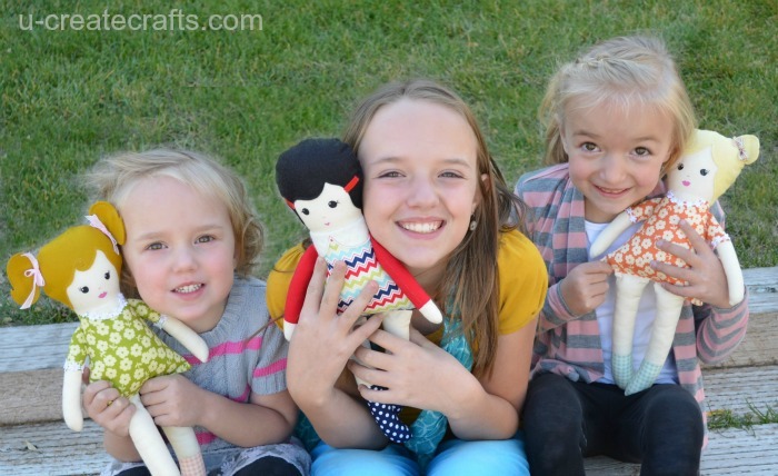 [Three%2520Dolls%2520Three%2520Girls%255B8%255D.jpg]