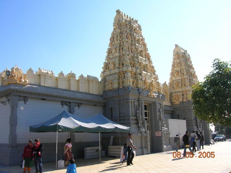 Image Dimension: 512x383 :: Wonderful Indian Temples Abroad: Malibu Hindu Temple(US), Shiva-Vishnu Temple(Livermore, California, US), Sri Venkateswara Swami Temple of Greater Chicago (- Aurora, Illinois, United States), Shiva - Vishnu Temple ( Melbourne, Australia) Wonderful Indian Temples Abroad: Malibu Hindu Temple(US), Shiva-Vishnu Temple(Livermore, California, US), Sri Venkateswara Swami Temple of Greater Chicago (- Aurora, Illinois, United States), Shiva - Vishnu Temple ( Melbourne, Australia)