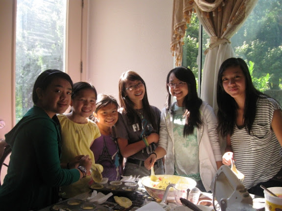gdpt chanh tam, Oanh Vũ Nữ Làm Bánh, gdpt, chanhtam, www.chanhtam.org gdpt chanh tam, Oanh Vũ Nữ Làm Bánh, gdpt, chanhtam, www.chanhtam.org