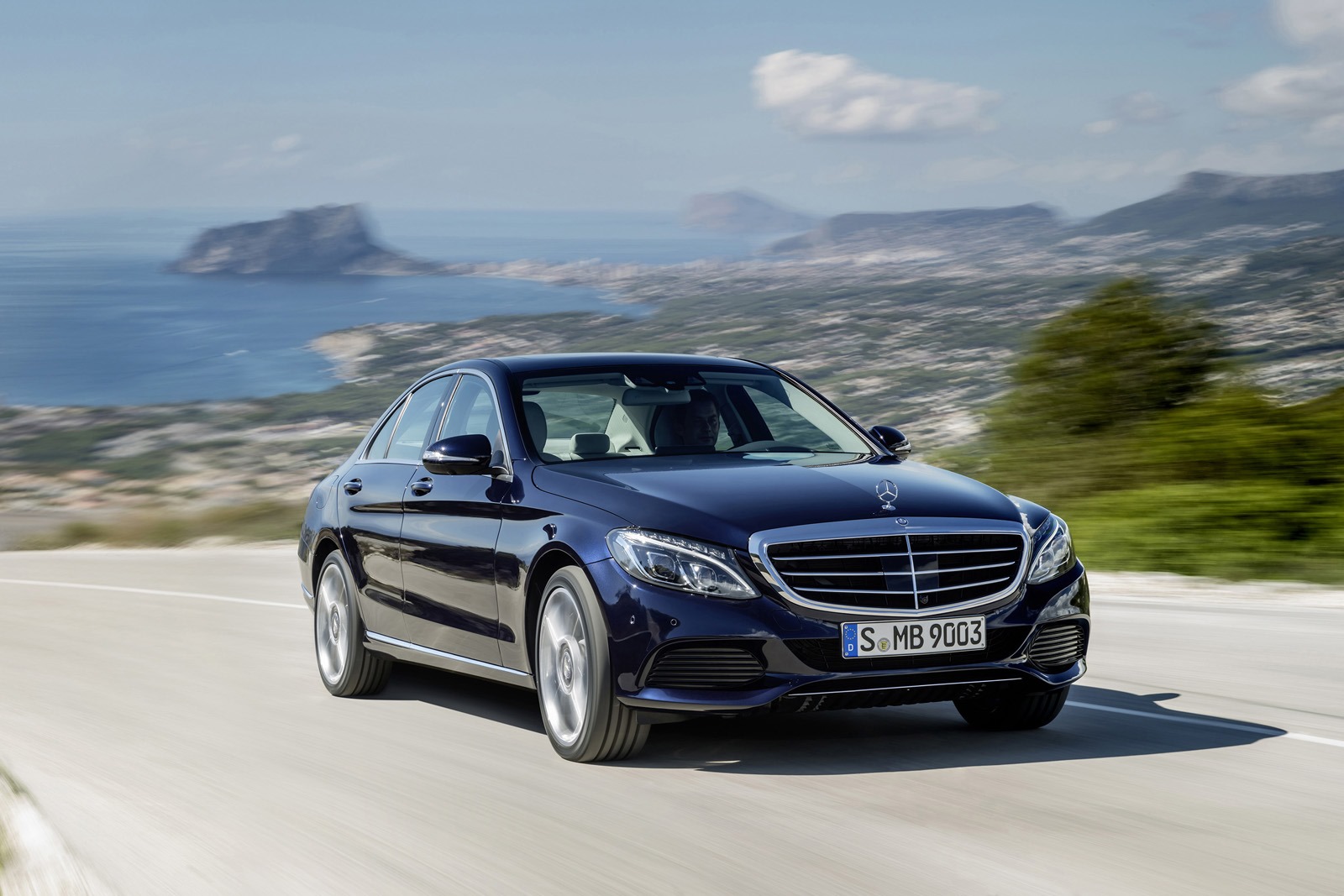 [2015-Mercedes-C-Class-21%255B3%255D.jpg]