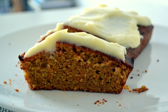 [carrot%2520cake%2520with%2520frosting%2520%25281%2529%255B2%255D.jpg]