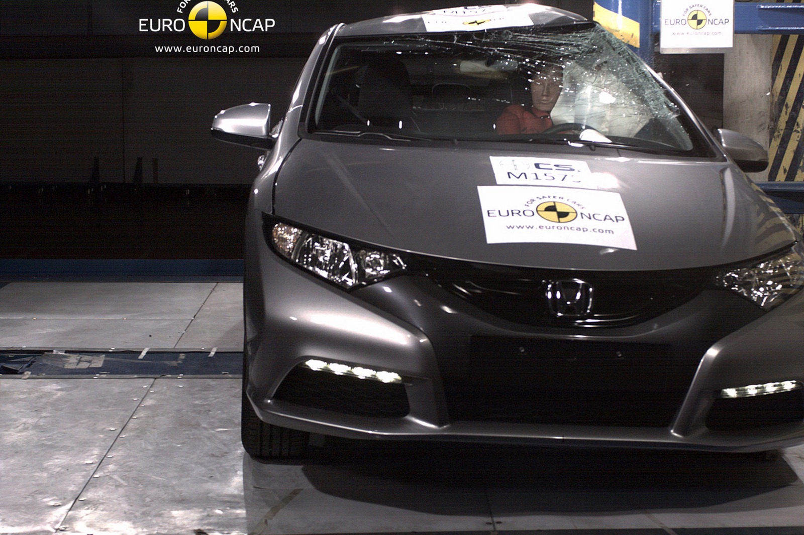 [HONDA_Civic_2012_Pole---0-9e1c28c2-69ea-40f7-b34c-1bf6e0762ac2%255B2%255D.jpg]