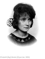Monde, Elisabeth C.W.M. (Bep) 1924..jpg