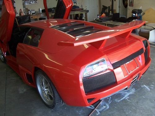 [Lamborghini-Murcielago-Toyota-MR2-5%255B2%255D.jpg]
