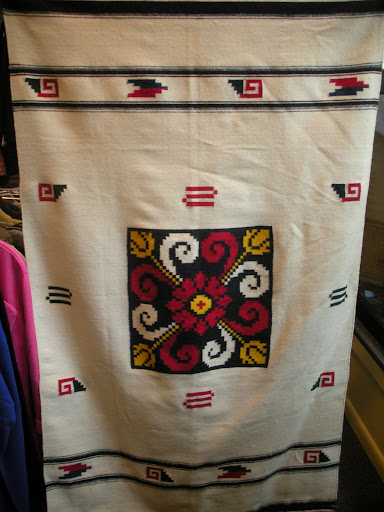 What a lively Native American motif.