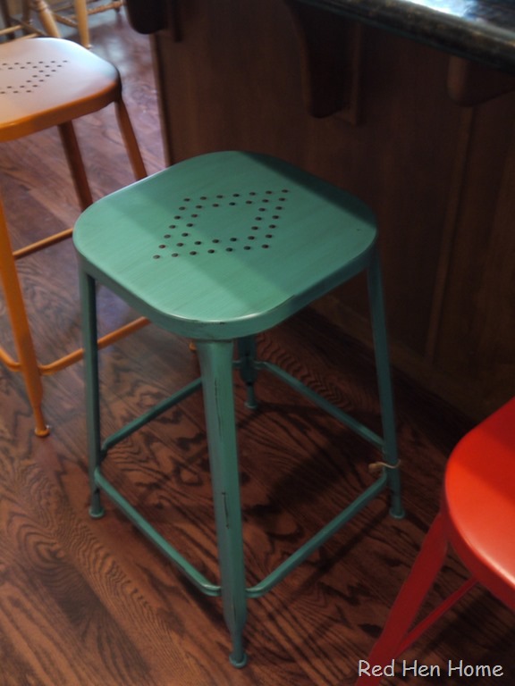 [stools%252C%2520guest%2520chalet%2520007%255B7%255D.jpg]