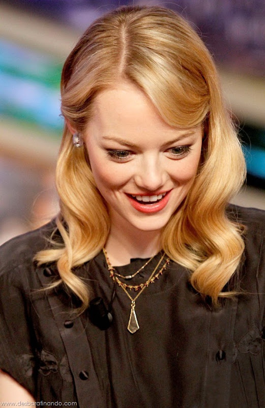 emma stone and andrew gardfield 050712