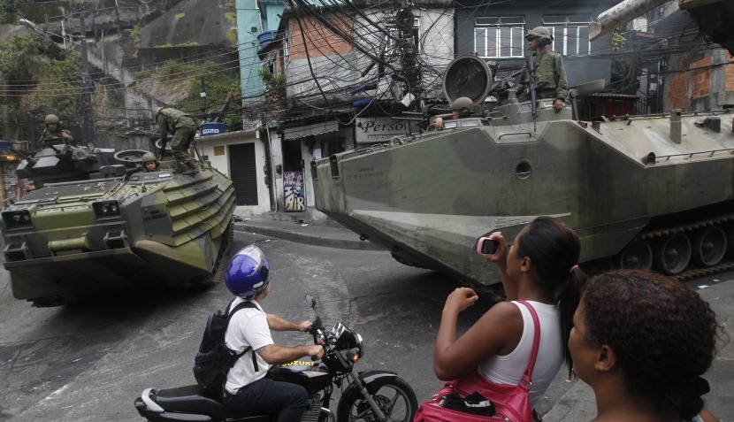 [Rocinha%25202%255B3%255D.jpg]