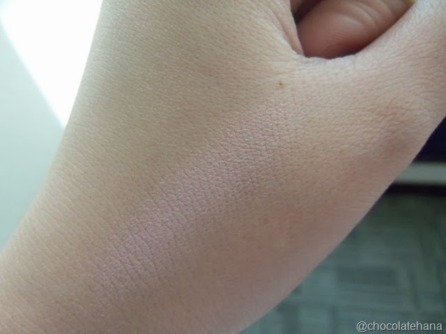 [make%2520over%2520blush%2520on%25207%255B4%255D.jpg]