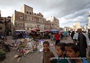 The garbage collectors and street cleaners have been on strike for over two weeks in Sana’a in the midst of the raining season. At Souq Assabah in the old city, piles of wet trash have taken over vegetables in volume and smell.