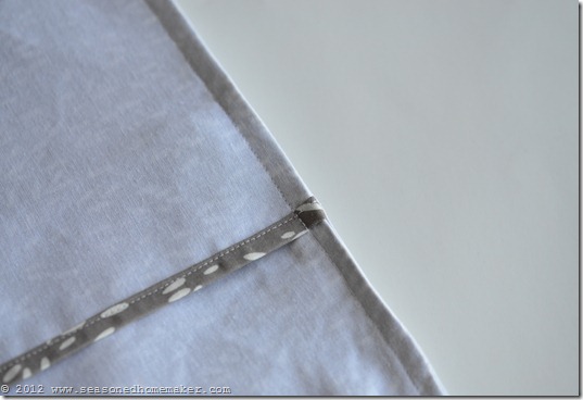 How to Sew a Pillow 32