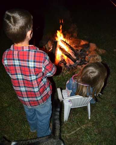 [bonfire%2520026%255B4%255D.jpg]
