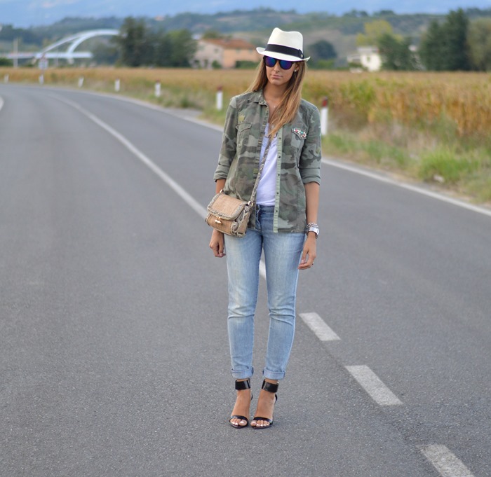 Camouflage, camouflage zara, camouflage shirt, panizza, panizz hat, hat, panama hat, dolce & gabbana bag, zara sandals, zara shoes, fashion blogger, italian fashion blogger, fashion blogger italiane, fashion blogger firenze, outfit, inspiration, look con cappelli, look militari, inspirazione fashion blogger