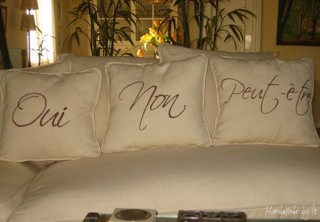 Letters cushions