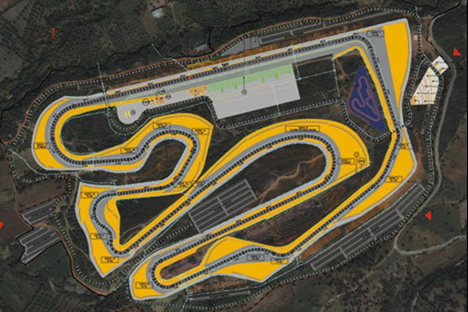 [Greece-F1-Track-CarScoop%255B3%255D.jpg]
